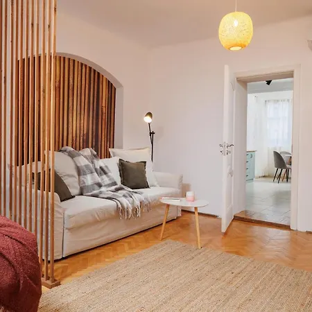 Lunga 16 | Apartmán